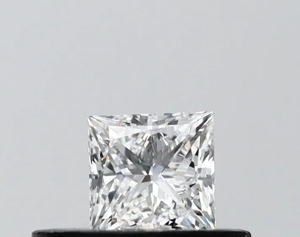0.33ct Princess Lab Grown Diamond (Colour D, Clarity VVS2, IGI Certified)