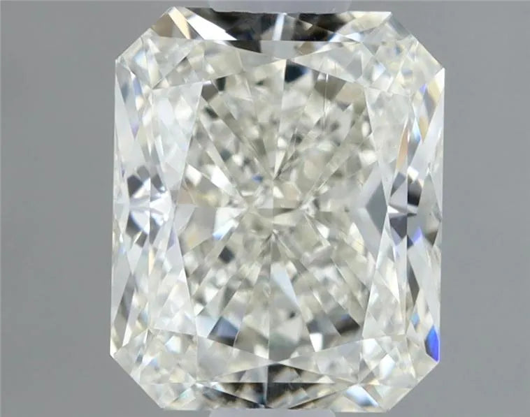 0.70ct Radiant Natural Diamond (Colour H, Clarity VS1, Cut VG, IGI Certified)