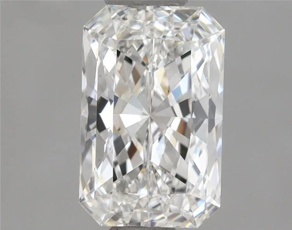 0.90ct Radiant Lab Grown Diamond (Colour E, Clarity VS2, IGI Certified)