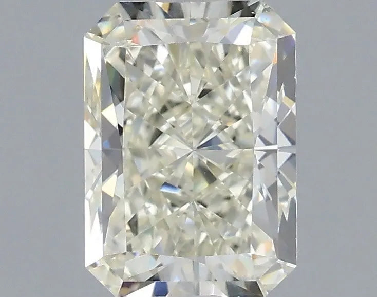 0.90ct Radiant Natural Diamond (Colour J, Clarity VS2, Cut VG, IGI Certified)