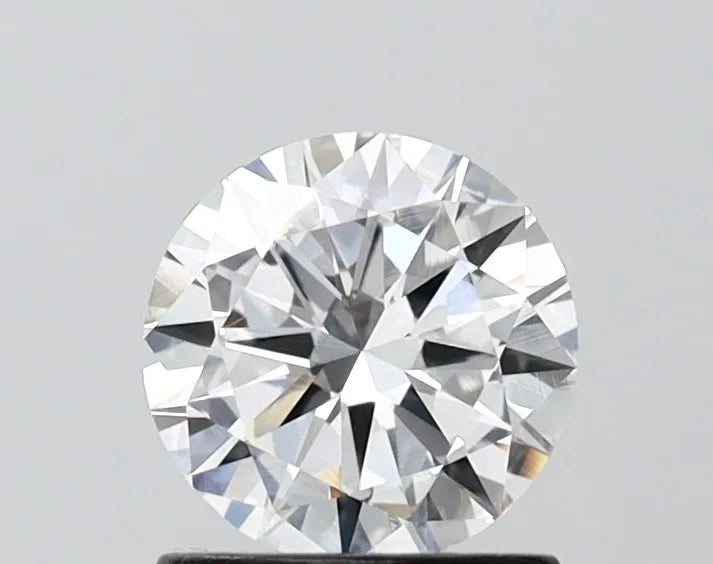 0.90ct Round Lab Grown Diamond (Colour D, Clarity VVS2, Cut VG, IGI Certified)