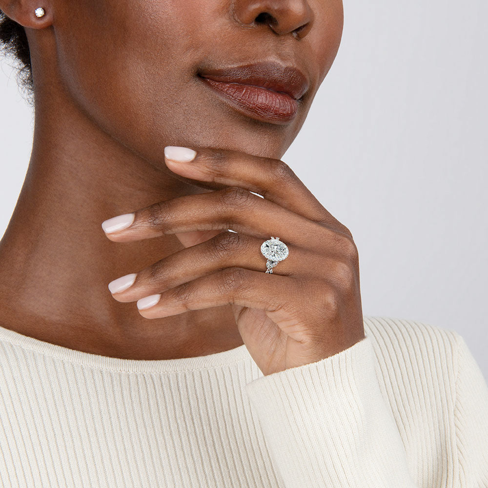 Luxe Willow Halo Diamond Engagement Ring