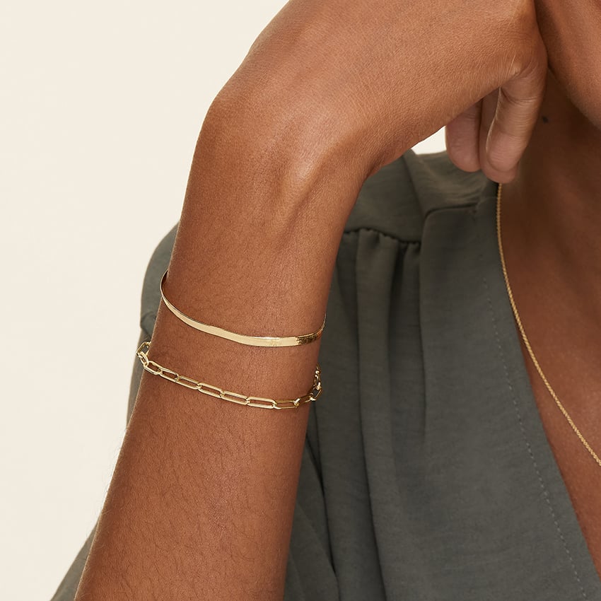Dezi Herringbone Bracelet