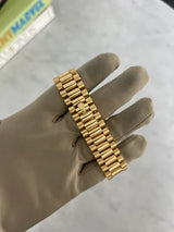 Rolex Day-Date 40mm Yellow Gold White Roman Dial Presidential Watch